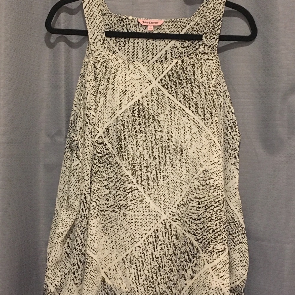 Juicy Couture Cream / Black Cold Shoulder Top Sz M